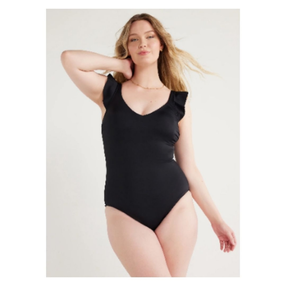 Ruffle Shoulder Black‎ One Piece / 1 Piece Swimsuit / Swimwear